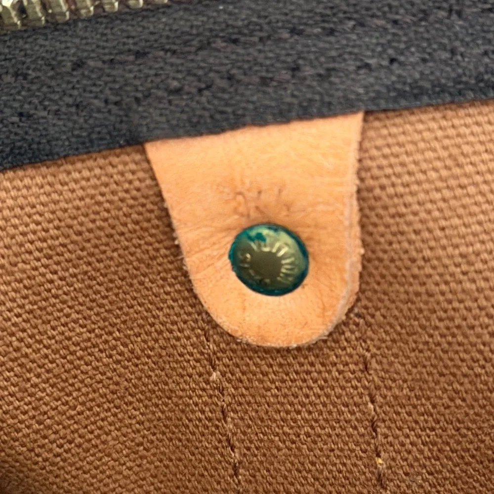 Louis Vuitton Keepall 55 • Vintage Monogram • Made in France